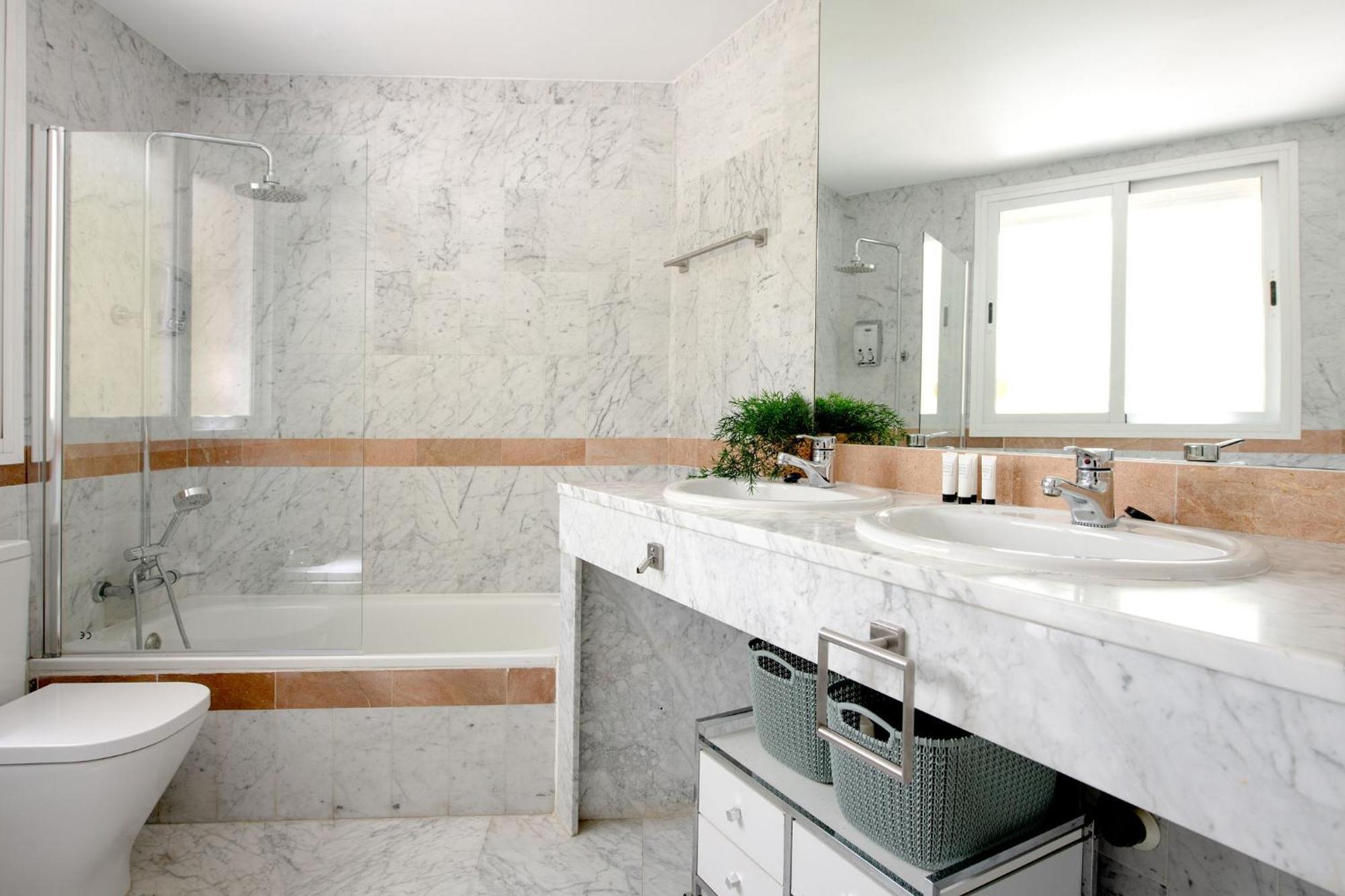 Jardines Del Prado Suite Apartment Seville Exterior photo
